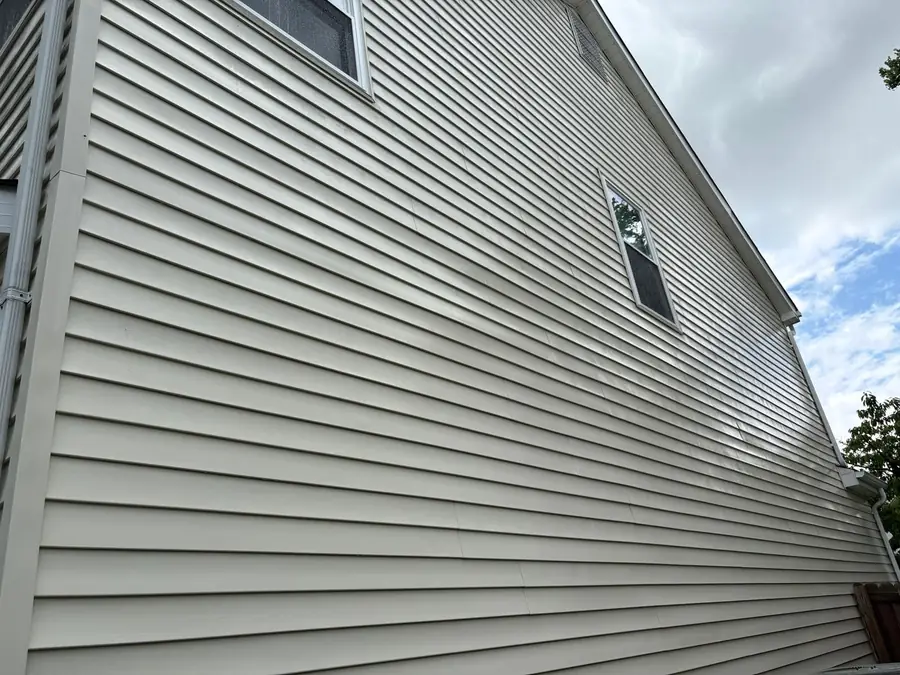 Soft wash · algae removal — after, Kirkwood · 63122