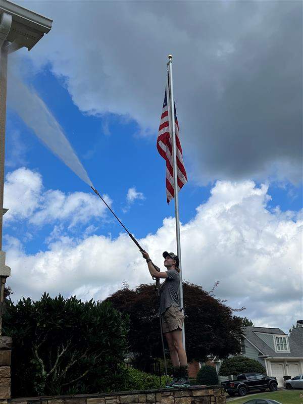 Residential power washing project 21 — Rolling Suds